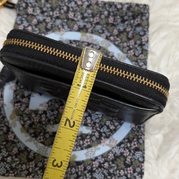 Tory Burch Black zipper pebbled leather card holder/coin case w/pouch - Picture 9 of 13